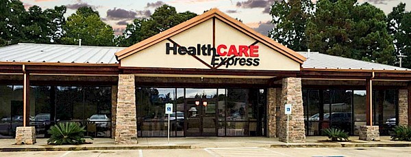 HealthCARE Express Longview Urgent Care Clinic providing walk-in clinic medical services to Longview patients.