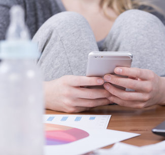 Feature: Top Ten Must-Have Mommy Apps