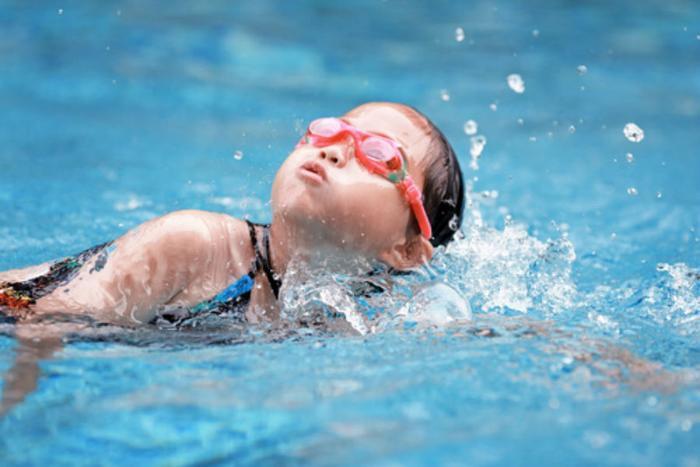 How to Stop Swimmer’s Ear Before It Stops You
