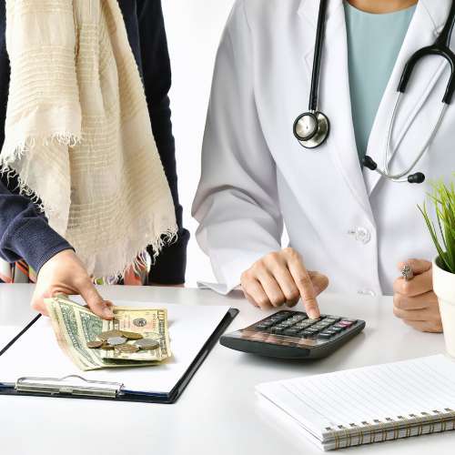 ¿Es más económica la atención de urgencias que la sala de emergencias?